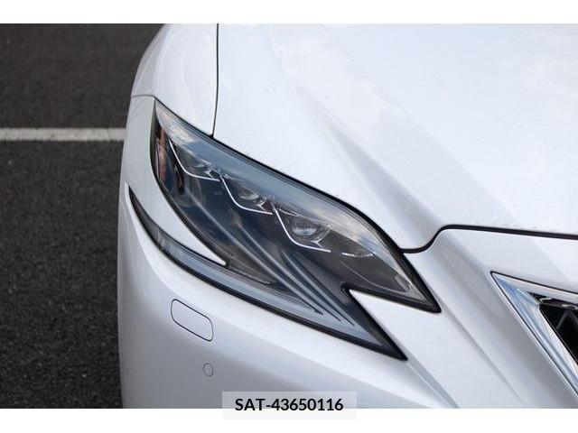 Lexus LS 2019-07 362892-12