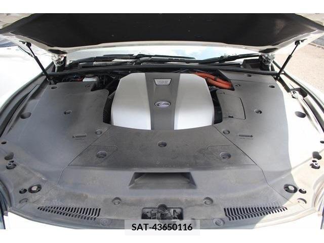 Lexus LS 2019-07 362892-18