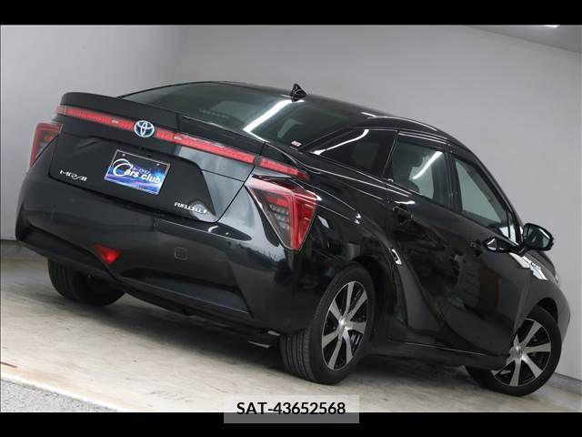 Toyota Mirai 2019-06 328758-12