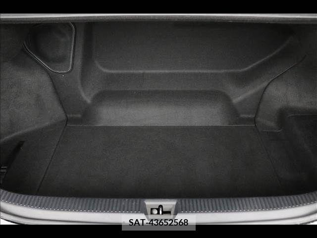 Toyota Mirai 2019-06 328758-19
