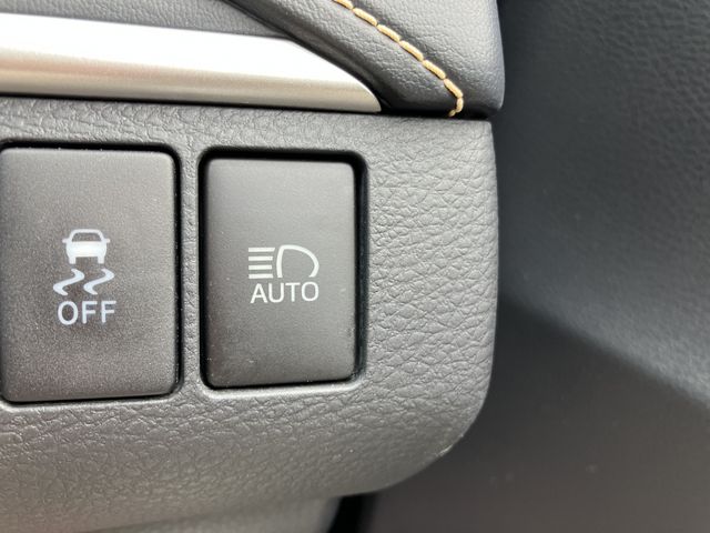 Toyota HARRIER 2016-11 16473-16