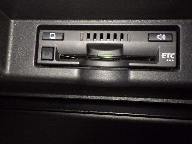 Toyota HARRIER 2016-11 16473-18