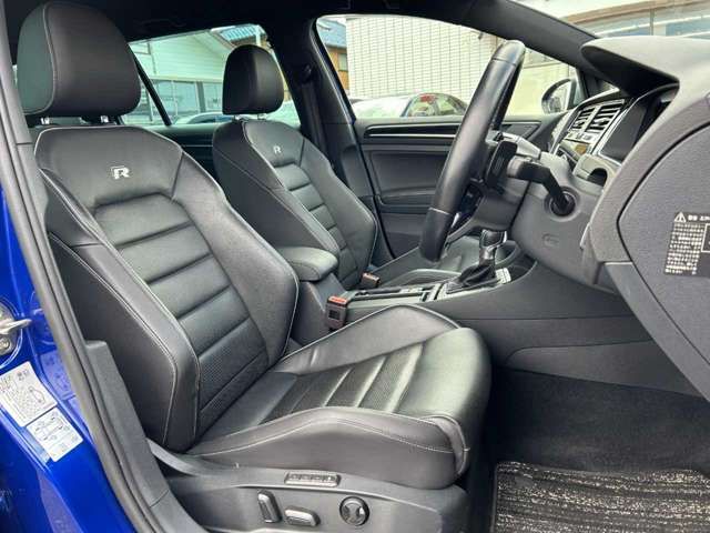 VolksWagen GOLF R 2019-06 194392-19