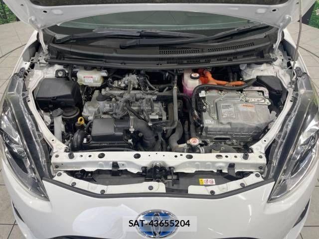 Toyota AQUA 2019-08 423775-18
