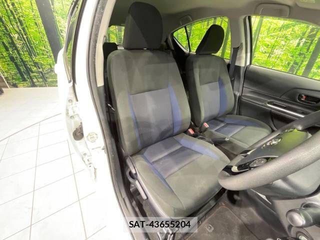 Toyota AQUA 2019-08 423775-8