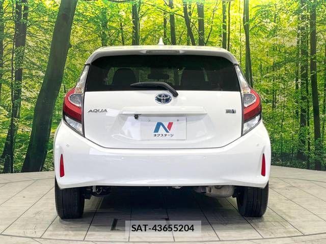 Toyota AQUA 2019-08 423775-15