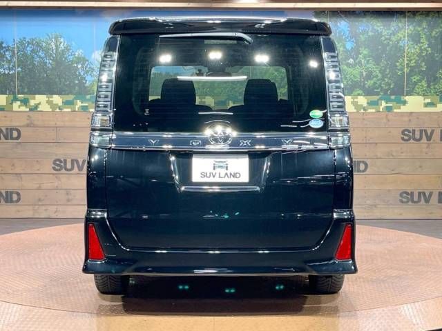 Toyota VOXY 2018-09 24189-15