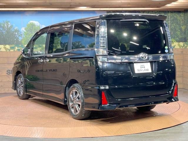 Toyota VOXY 2018-09 24189-17