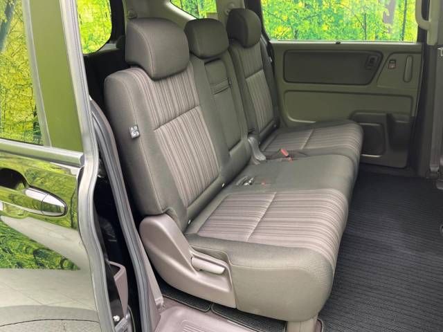 Honda FREED 2018-05 17617-8