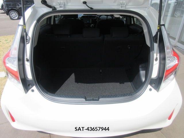Toyota AQUA 2019-03 292330-8