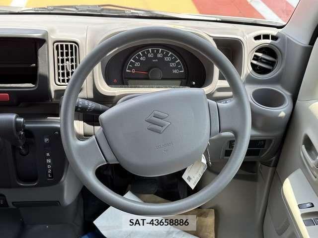 Suzuki EVERY 2022-12 301646-5