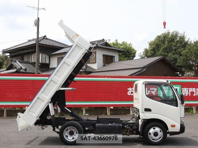 Hino DUTRO 2018-01 267711-11