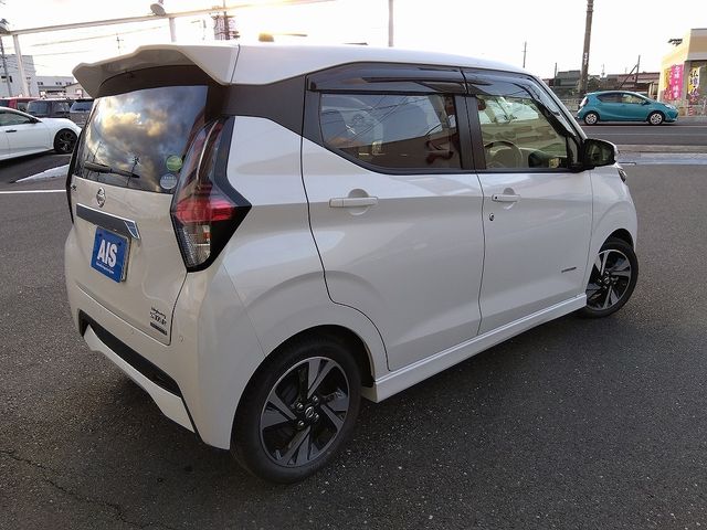 Nissan DAYZ 2019-11 27744-1