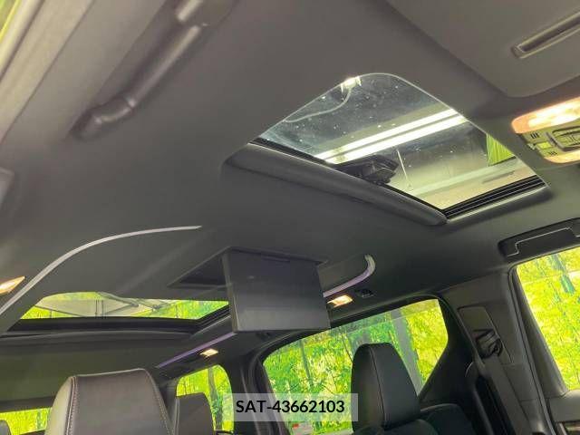 Toyota VELLFIRE 2021-09 369677-2