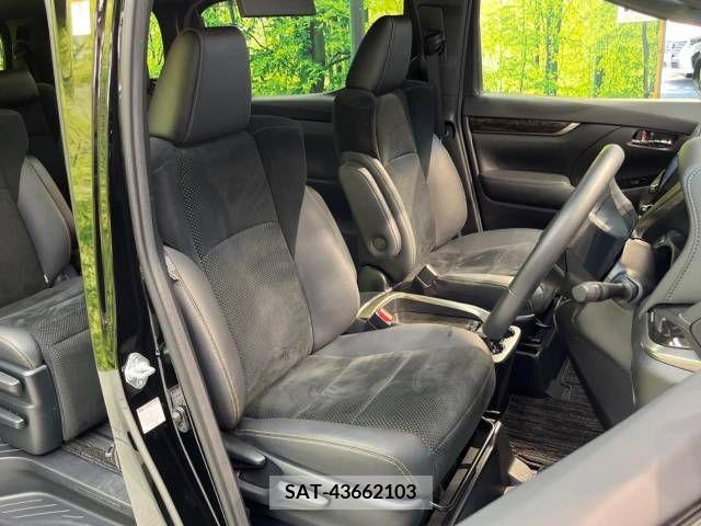 Toyota VELLFIRE 2021-09 369677-8