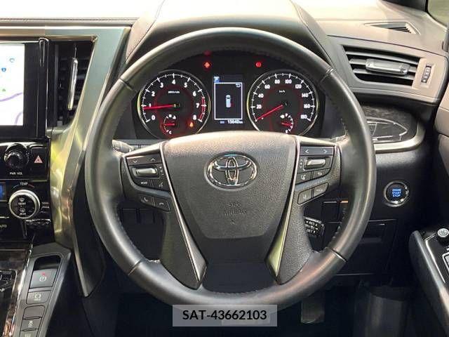Toyota VELLFIRE 2021-09 369677-12