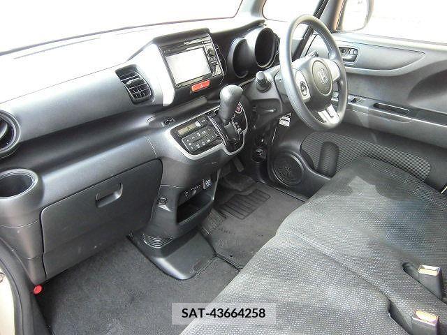 Honda N BOX 2016-03 333814-15