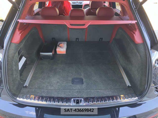 Bentley BENTAYGA 2022-11 293361-4