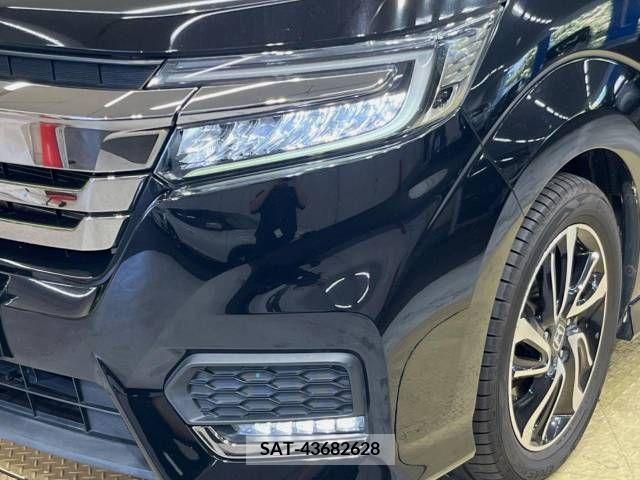 Honda STEP WGN 2018-03 368814-13
