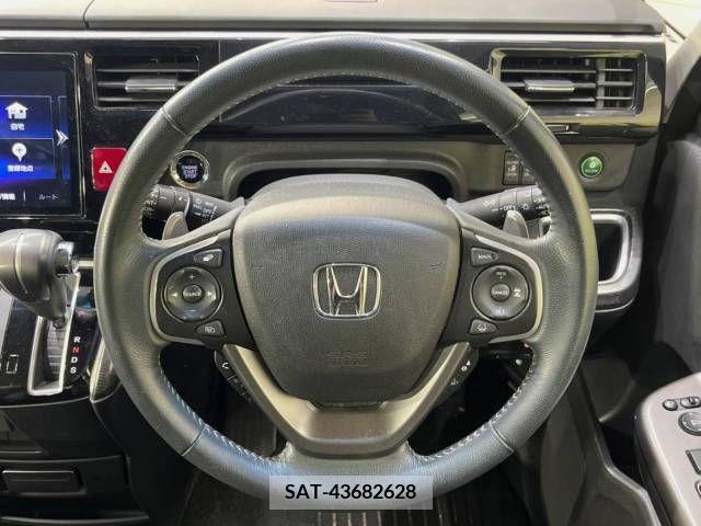 Honda STEP WGN 2018-03 368814-12