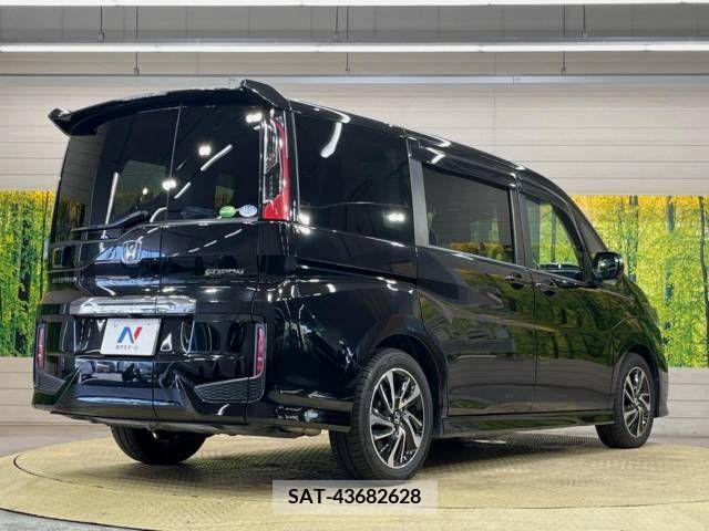 Honda STEP WGN 2018-03 368814-18