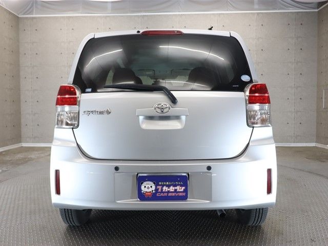 Toyota SPADE 2015-04 16083-23