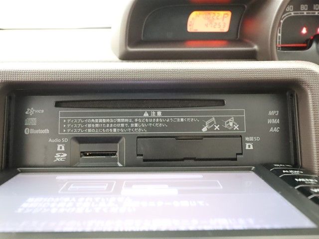 Toyota SPADE 2015-04 16083-14