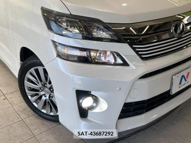 Toyota VELLFIRE 2014-11 299958-12
