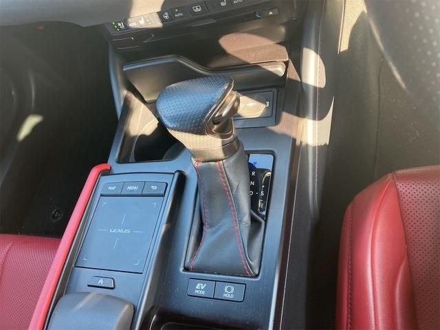 Lexus ES 2019-02 181723-10