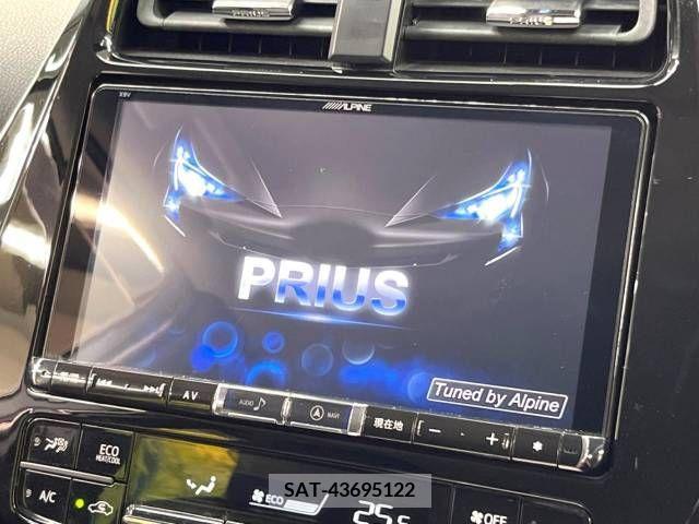 Toyota PRIUS 2016-09 211686-2