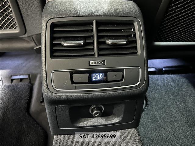Audi A4 2018-11 374541-26