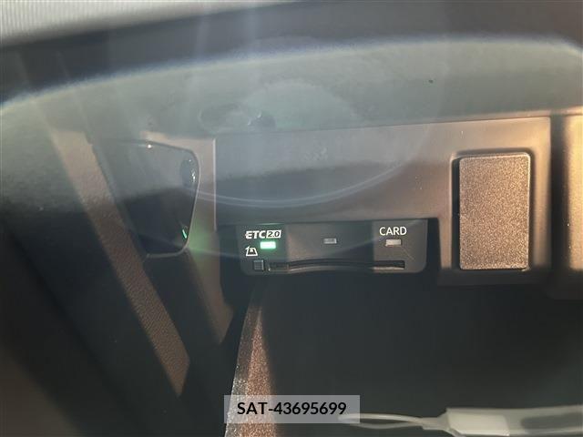Audi A4 2018-11 374541-23