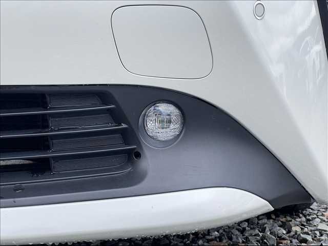 Toyota PRIUS 2019-03 2917-26