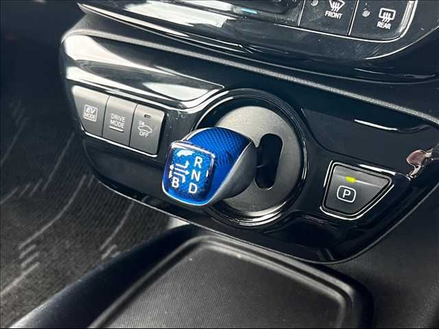 Toyota PRIUS 2019-03 2917-15