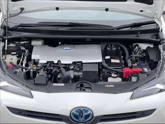 Toyota PRIUS 2019-03 2917-18