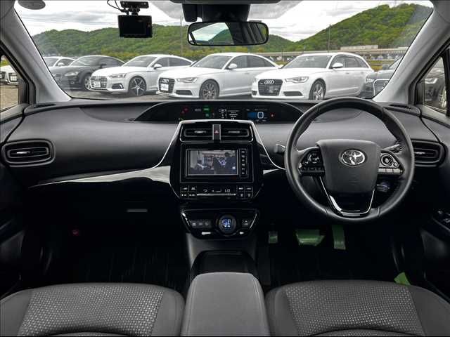Toyota PRIUS 2019-03 2917-2