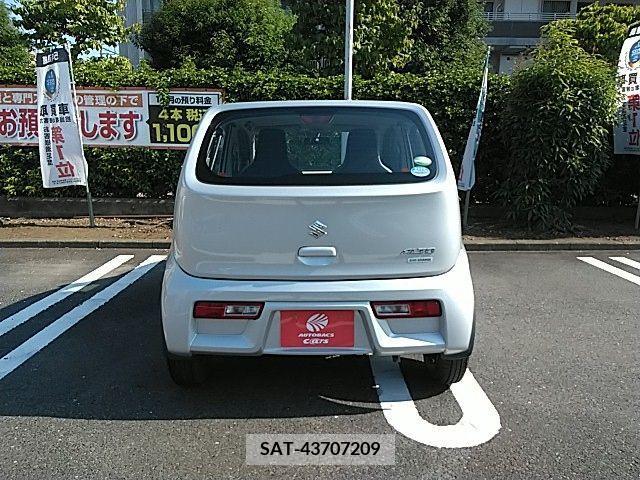 Suzuki ALTO 2018-10 305082-19