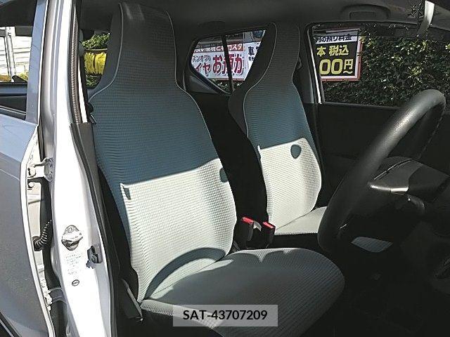 Suzuki ALTO 2018-10 305082-9