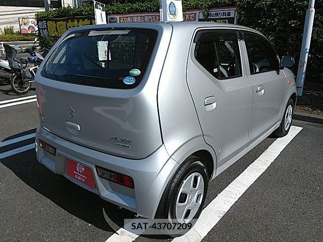 Suzuki ALTO 2018-10 305082-18