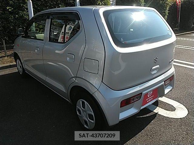 Suzuki ALTO 2018-10 305082-17