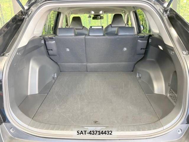 Toyota RAV4 2023-04 208217-10