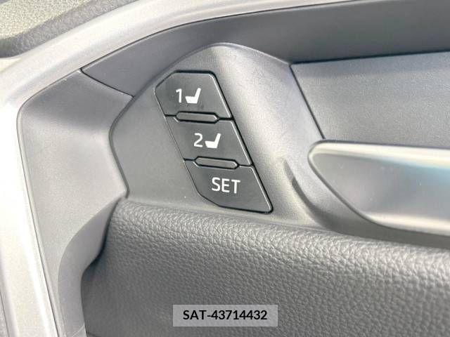 Toyota RAV4 2023-04 208217-7