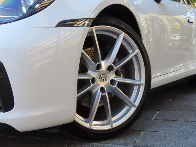 Porsche 911 2019-12 27484-7