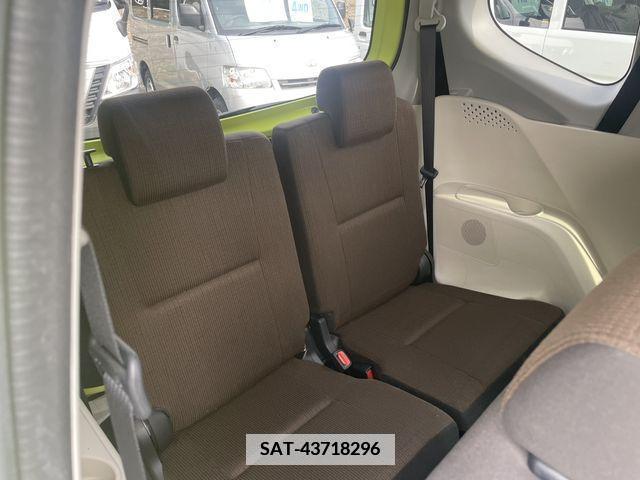Toyota SIENTA 2015-07 368229-7