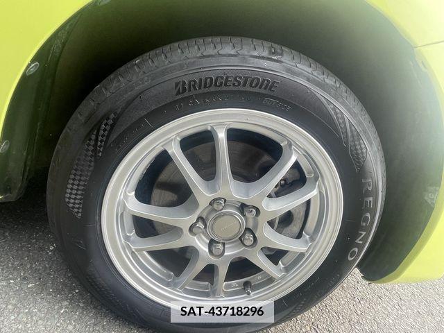 Toyota SIENTA 2015-07 368229-20