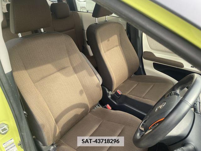 Toyota SIENTA 2015-07 368229-5
