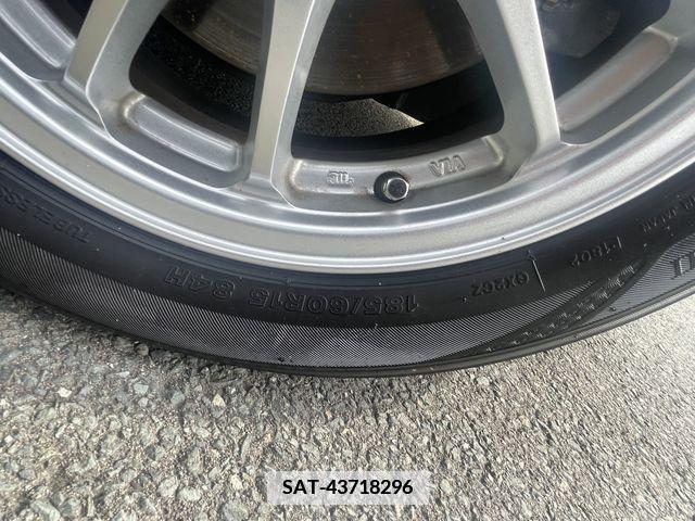 Toyota SIENTA 2015-07 368229-21