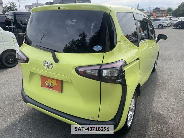 Toyota SIENTA 2015-07 368229-2