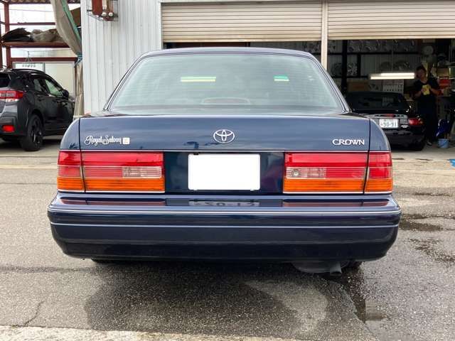 Toyota CROWN SEDAN 1999-05 13680-6