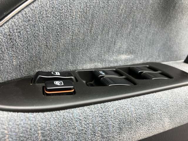 Toyota CROWN SEDAN 1999-05 13680-19